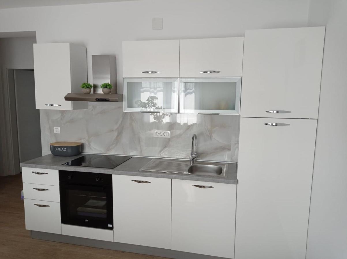 Apartman Franc S Vir Dış mekan fotoğraf