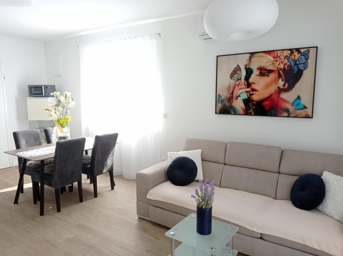 Apartman Franc S Vir Dış mekan fotoğraf