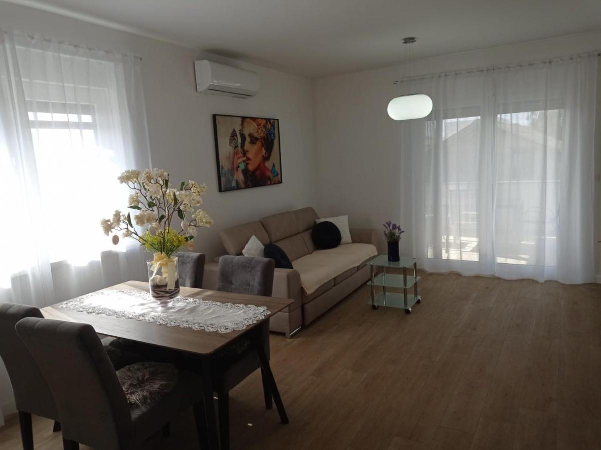 Apartman Franc S Vir Dış mekan fotoğraf
