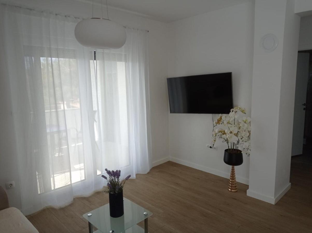 Apartman Franc S Vir Dış mekan fotoğraf